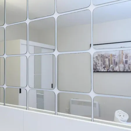 Couple's Escape With Balcony-heart Of Centre - Pass The Keys * 利兹